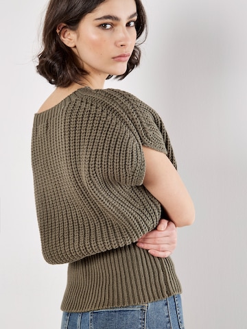 Pull-over Apricot en vert