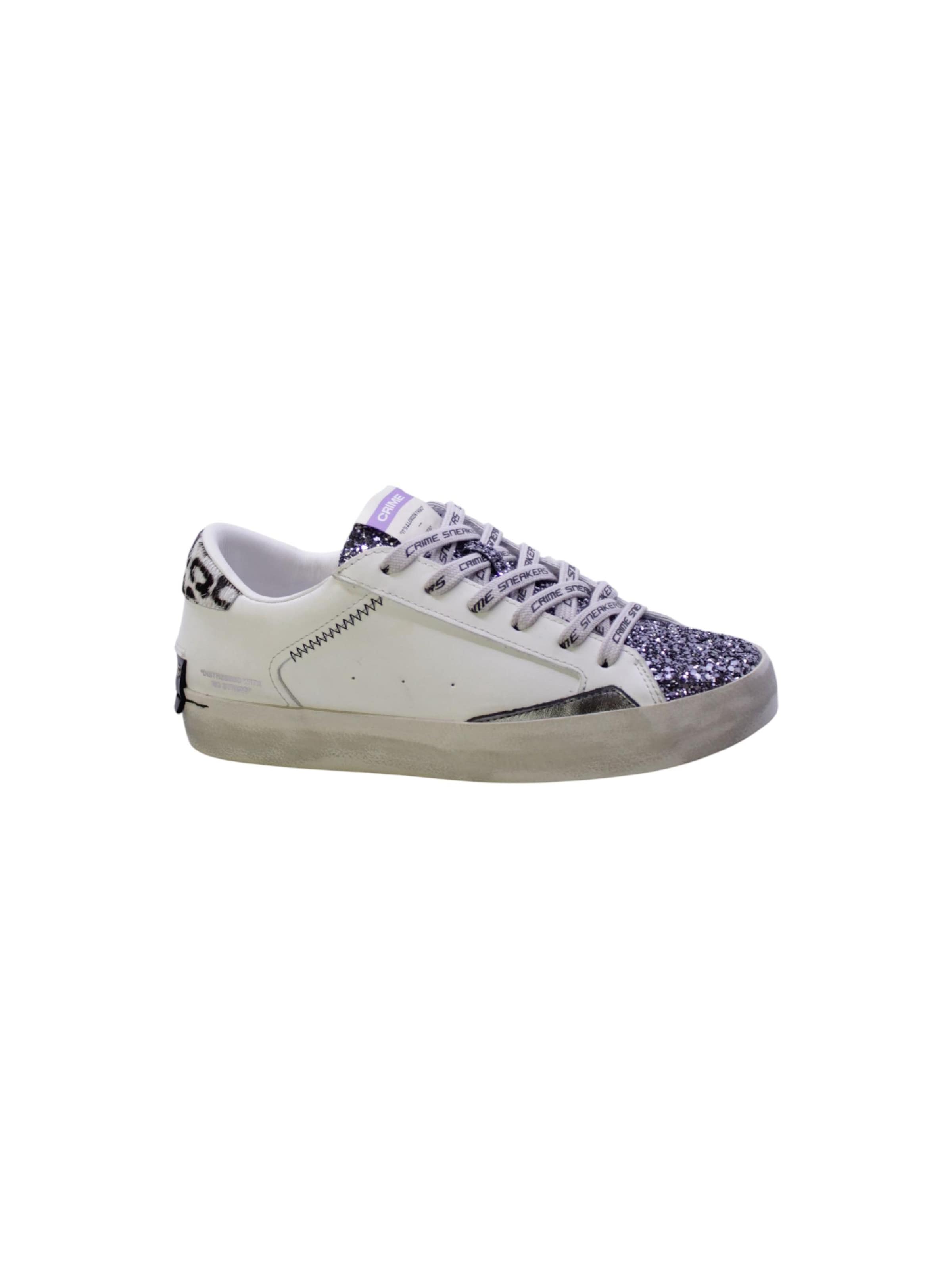 Sneaker bassa di Crime London in argento: frontale