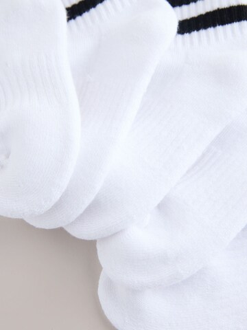 Next Socken in Weiß