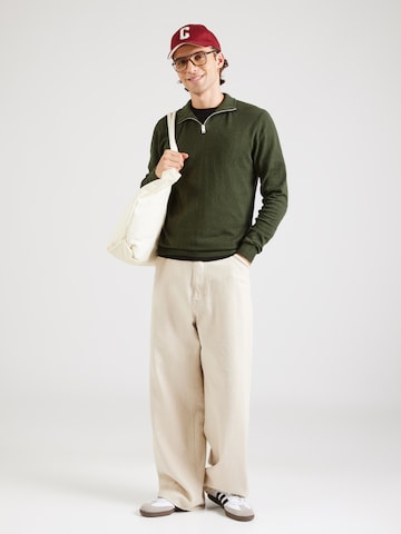 Pulover 'JJEEmil' de la JACK & JONES pe verde