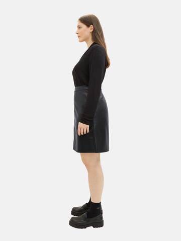 Tom Tailor Women + Skirt in Black