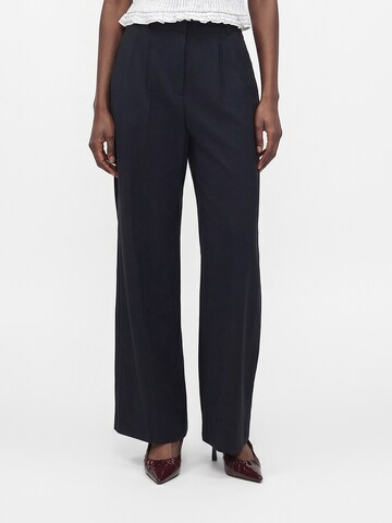 Abercrombie & Fitch Широкий Брюки со складками в Черный: спереди