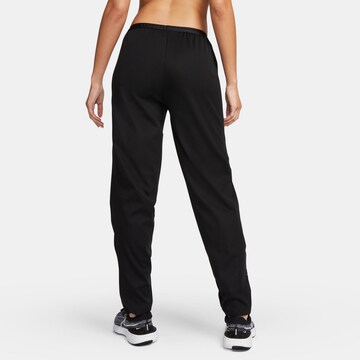 NIKE regular Sportsbukser 'RUN' i sort