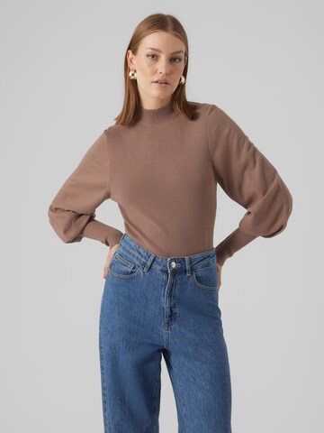 Pull-over 'HOLLY KARIS' VERO MODA en marron : devant