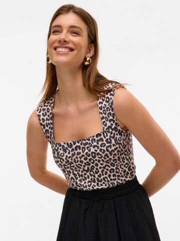 VERO MODA Top 'VMMillion' in Brown: front