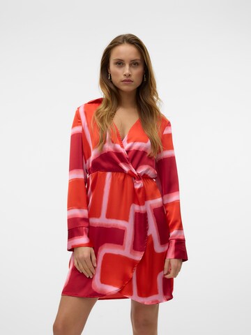 Abito 'VMREBA SILBA' di VERO MODA in rosso: frontale