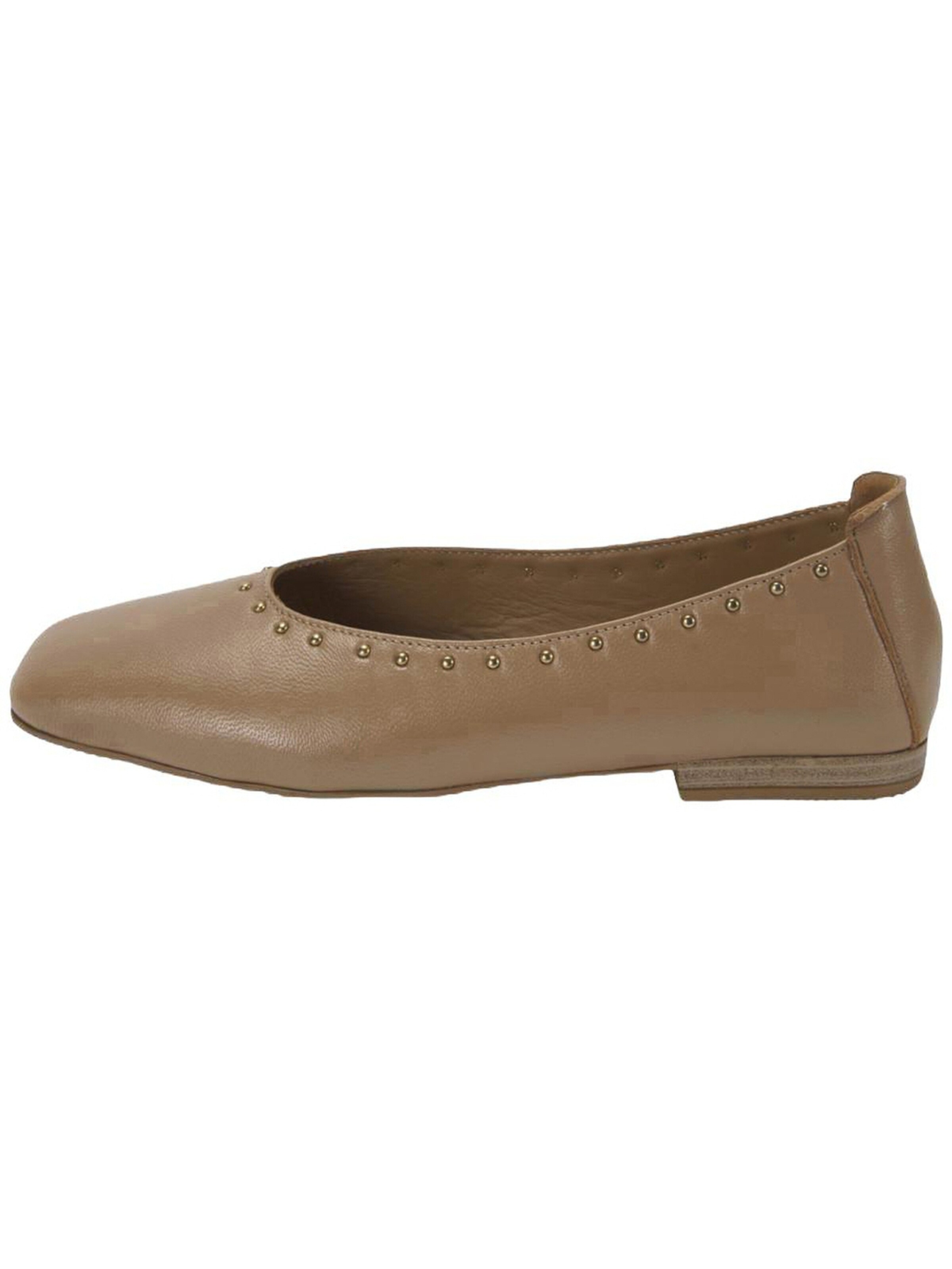 Desa Ballet Flats in Green