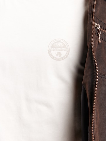 NAPAPIJRI Bluser & t-shirts 'SENDIL' i hvid