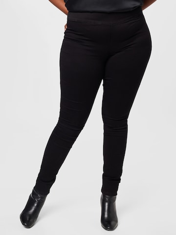 PIECES Curve Skinny Jeggings in Black: front
