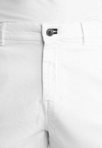 Regular Pantalon chino 'Rudo' JOOP! Jeans en blanc