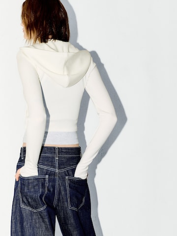 Giacca di felpa di Bershka in beige
