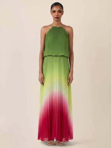 APART Kleid in Grün: Vorderseite