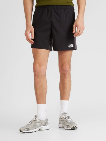 THE NORTH FACE Regular Outdoorshorts in Schwarz: predná strana