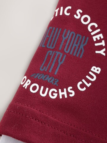 Next Shirt 'Varsity' in Rot