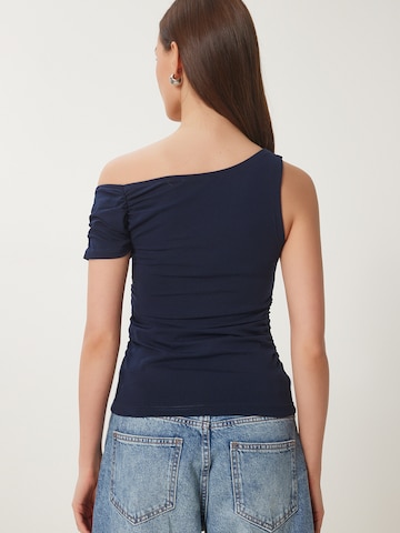 Happiness İstanbul T-shirt i blå