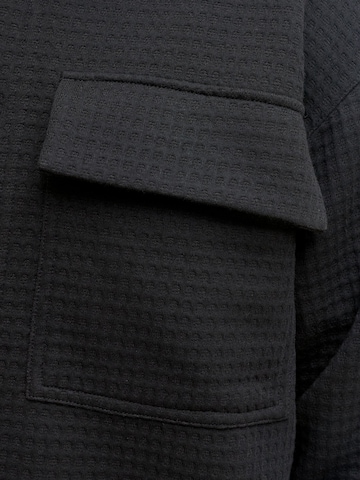 JACK & JONES Comfort fit Business shirt in Black