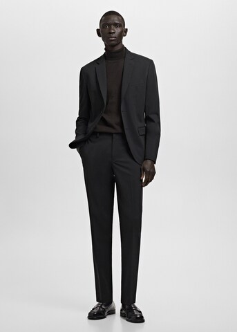 MANGO MAN Slim fit Pleated Pants 'Paris' in Black