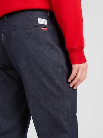 Regular Pantaloni eleganți 'XX Chino Straight' de la LEVI'S ® pe albastru