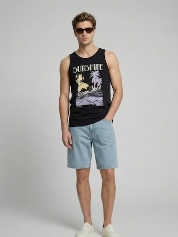 JJ Rebel Majica 'JREBMASON' | črna barva