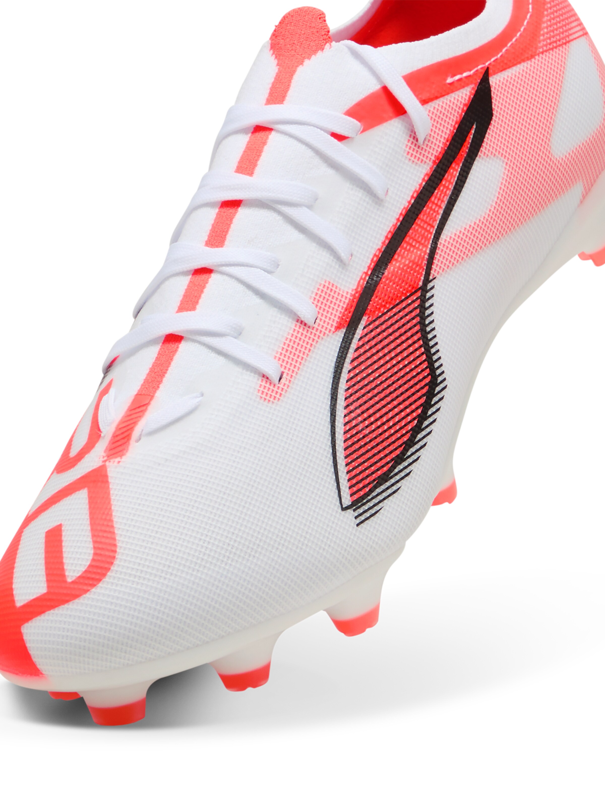 PUMA - Zapatillas de fútbol 'Ultra 5 Match' en blanco