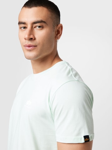 ALPHA INDUSTRIES Regular fit T-shirt i grön