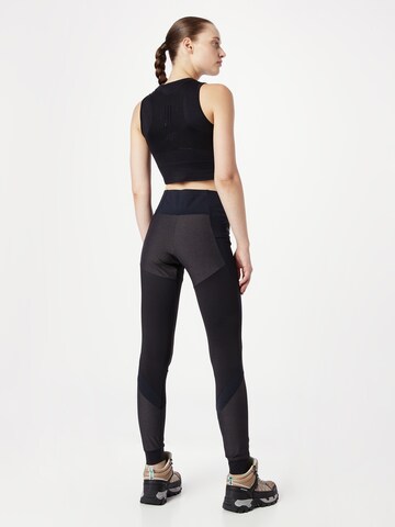 Tapered Pantaloni sportivi di CMP in nero