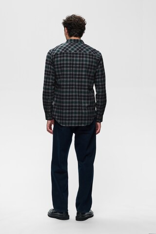 Matinique - Ajuste regular Camisa 'MATrostol' en verde