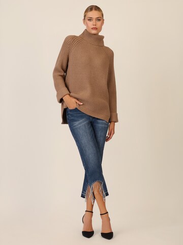 APART Pullover in Braun