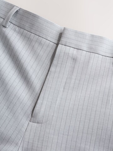 Next Skinny Hose in Grau