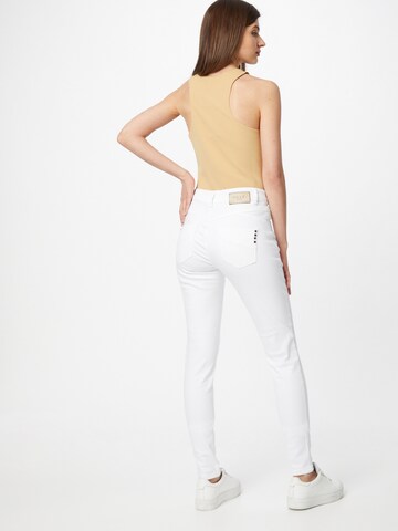 PULZ Jeans Skinny Džíny 'CARMEN' – bílá