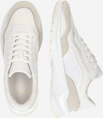 BOSS Sneakers in White