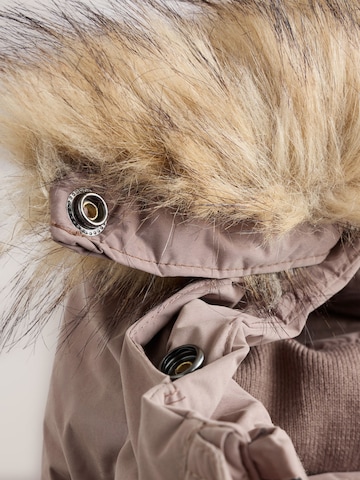 Superdry & Co - Abrigo 'Everest' en lila