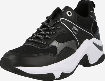 TOMMY HILFIGER Sneakers laag in Zwart: voorkant