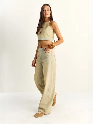 Completo pantalone di Bianco Lucci in blu