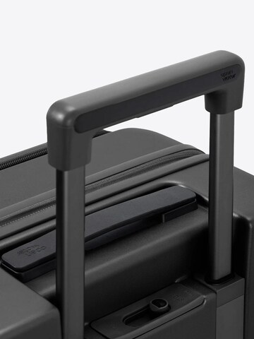 Valigia 'Secret Area Front Access' di Openwater in nero