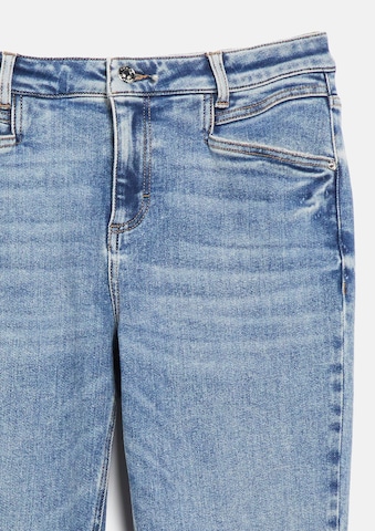 Coupe slim Jean COMMA en bleu : devant