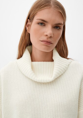 Pull-over s.Oliver en blanc