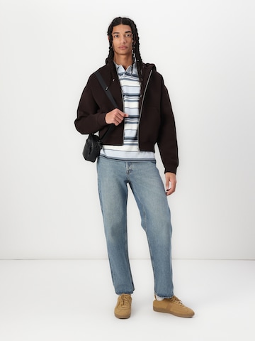 Sweat-shirt 'Simon' WEEKDAY en marron