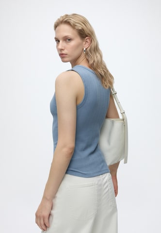GAP Top in Blue