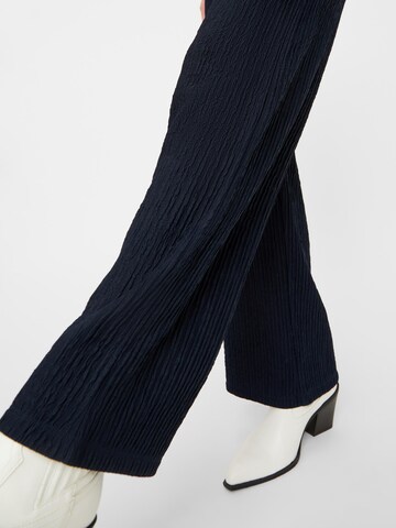 PIECES Loose fit Trousers 'Kaya' in Blue