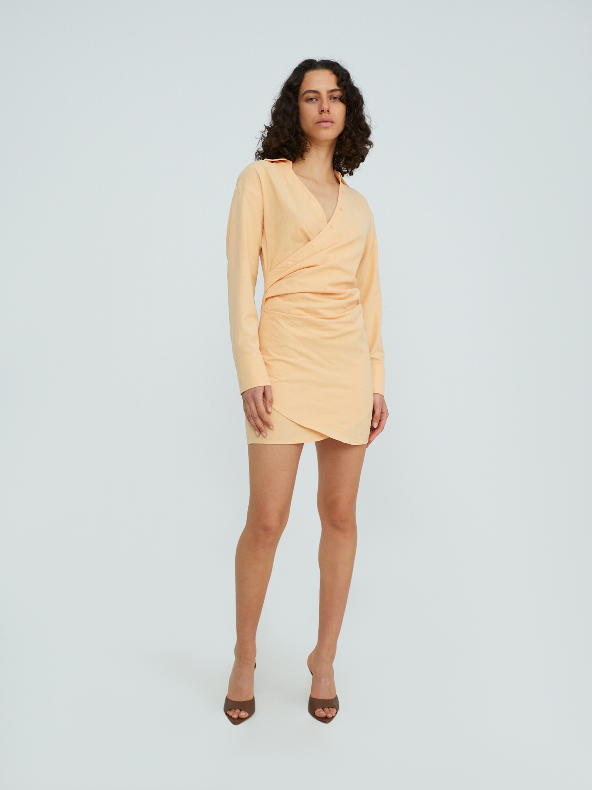 EDITED Produits Robe-chemise 'Hedone' orange pastel