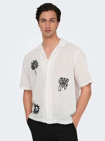Coupe regular Chemise 'ONSCaidenly' Only & Sons en blanc