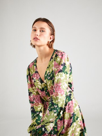 Abito camicia 'JASMIN' di PIECES in verde