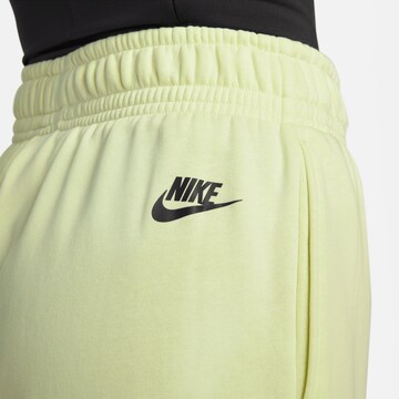 Nike Sportswear - Tapered Calças 'Emea' em verde