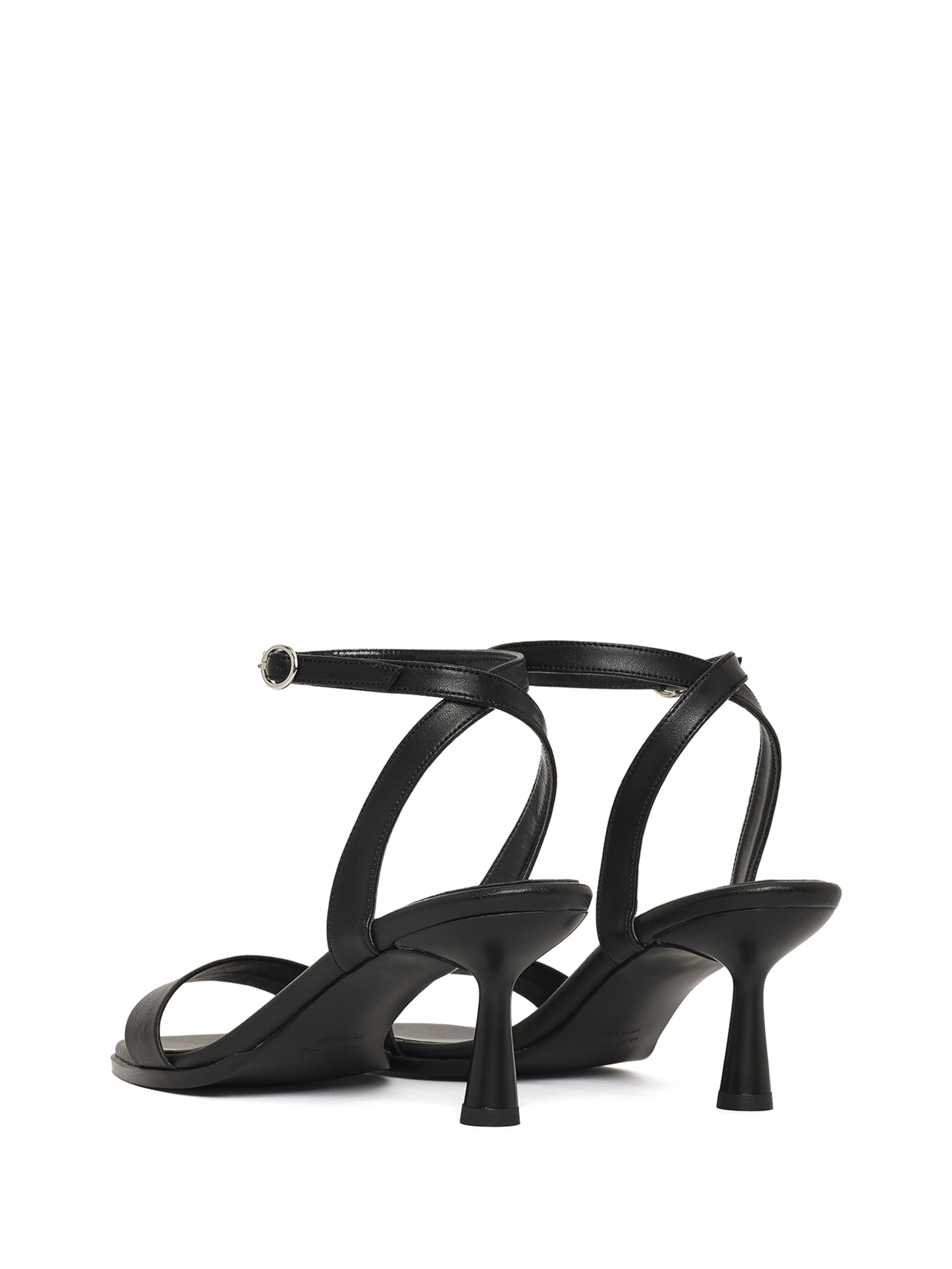 Sandales à lanières Derimod en noir