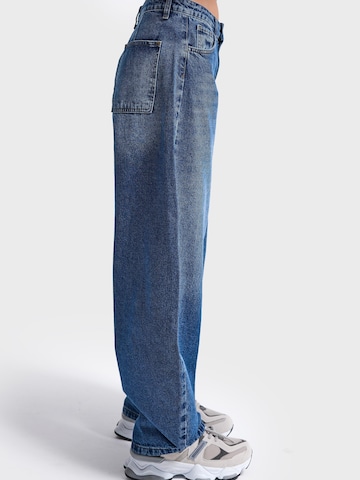 IT'S BASIC - Tapered Vaquero 'MEGA BALLOON MID RISE JEANS' en azul