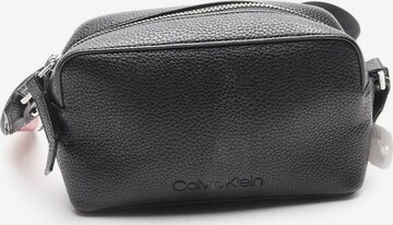 Calvin Klein Schultertasche / Umhängetasche One Size in Schwarz: predná strana