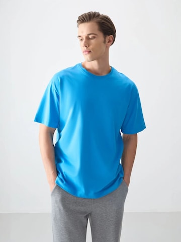 Tommy Life T-Shirts in Blau