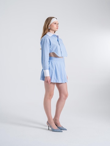 HOLLY LOLLY Bluse in Blau