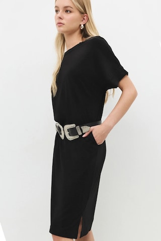 No Matter What Kleid in Schwarz